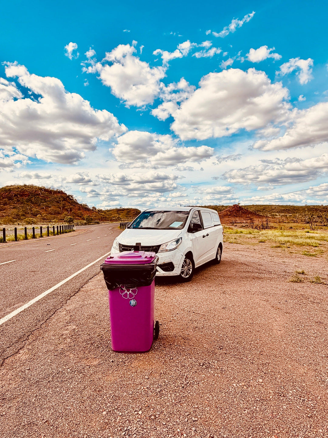 Paint Juicy Van with Starlink on the dashboard